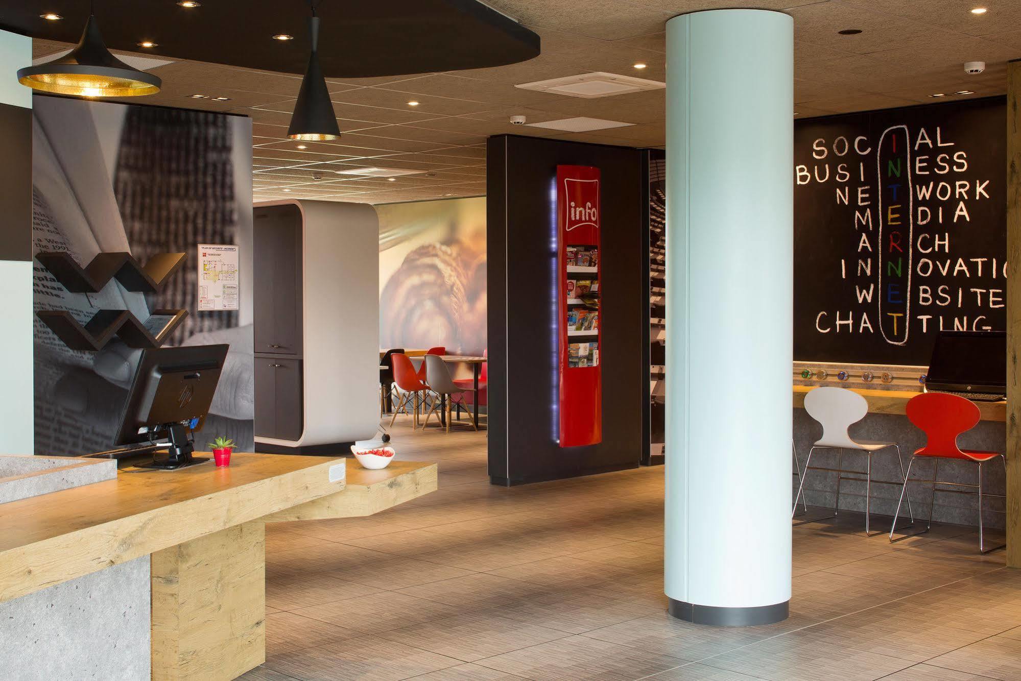 Ibis Montceau Les Mines Hotel Eksteriør billede