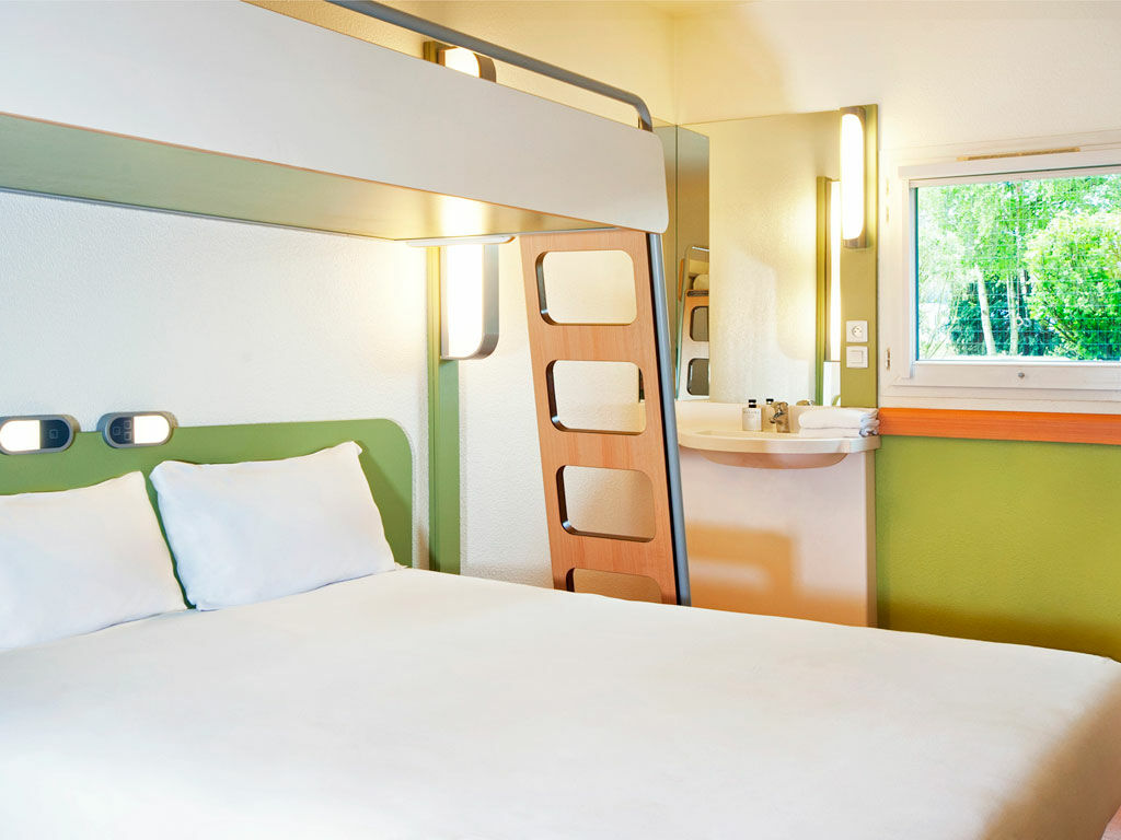 Ibis Montceau Les Mines Hotel Eksteriør billede